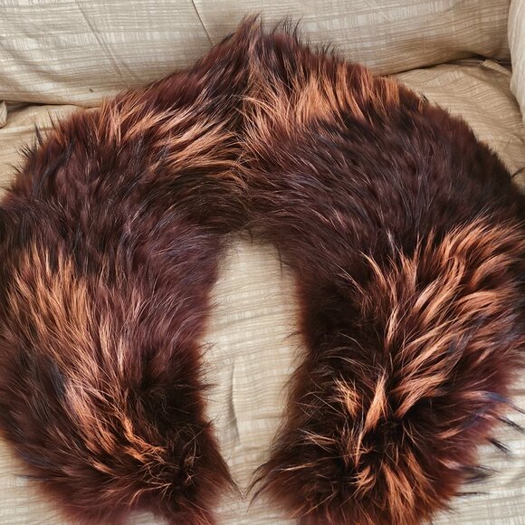Real Fur Collar - Picture 7 of 9
